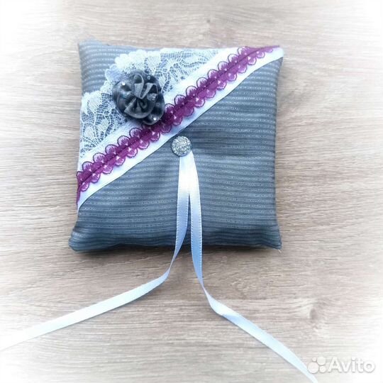 Подушечка для обручальных колец