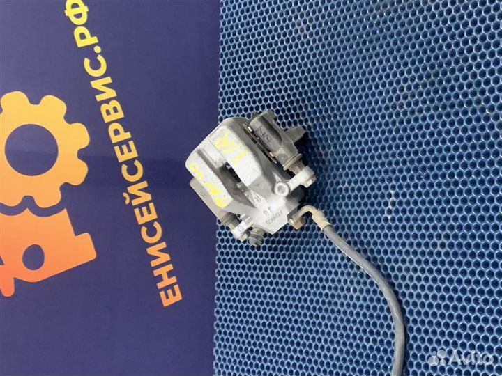 Суппорт задний правый Toyota Rav4 Asa44 ASA44