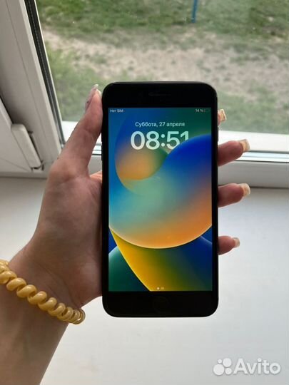 iPhone 8 Plus, 64 ГБ