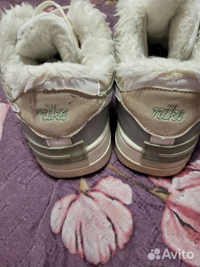 Зимние кроссовки