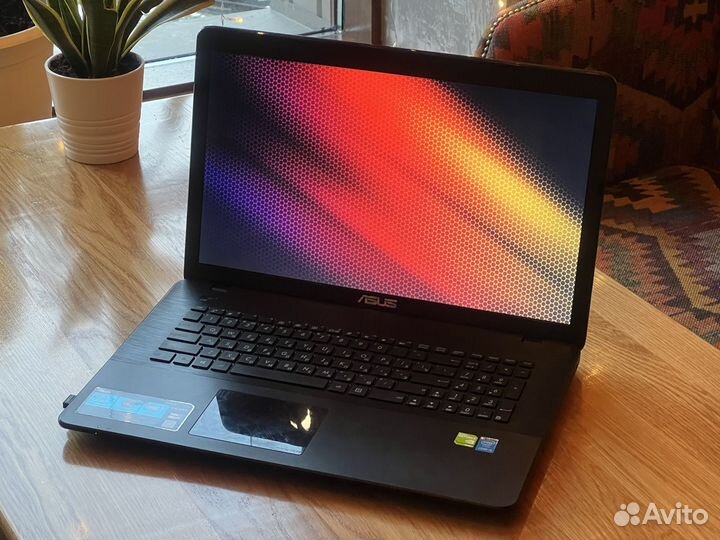 Ноутбук asus