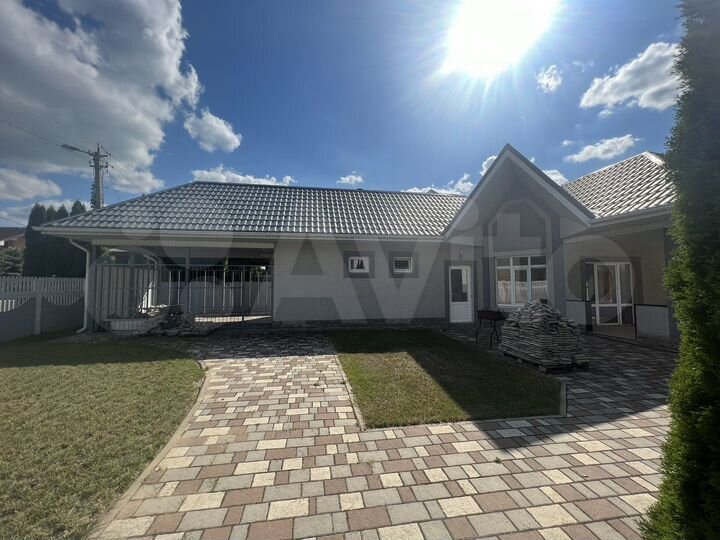 Дом 200 м² на участке 15 сот.