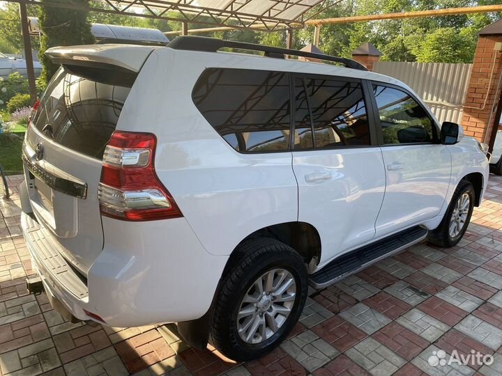 Toyota Land Cruiser Prado 2.8 AT, 2016, 175 000 км