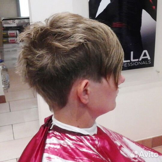 Парикмахер стилист