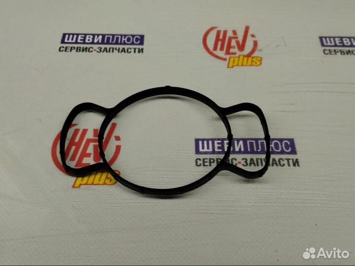 Прокладка под водяную помпу Cadillac CTS