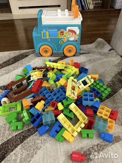 Конструктор “MegaBloks”,более 80 дет