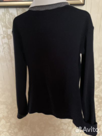 Комплект из двух блузок и жилетки