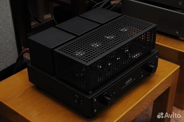 Ламповый усилитель Line Magnetic Audio LM-216 IA