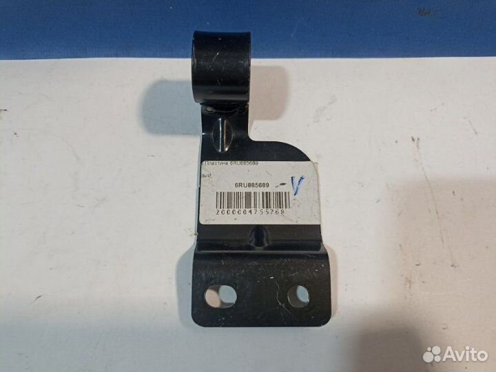 Кронштейн Volkswagen Polo Sedan 2011-2020