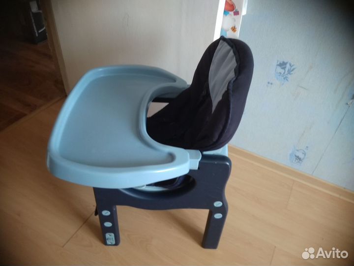 Детский столик для кормления