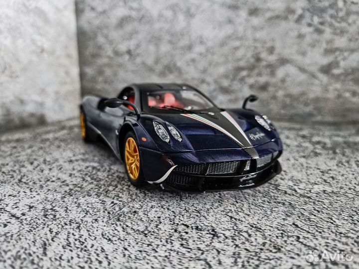 Машинка с Дымом Pagani Huayra Металлическая