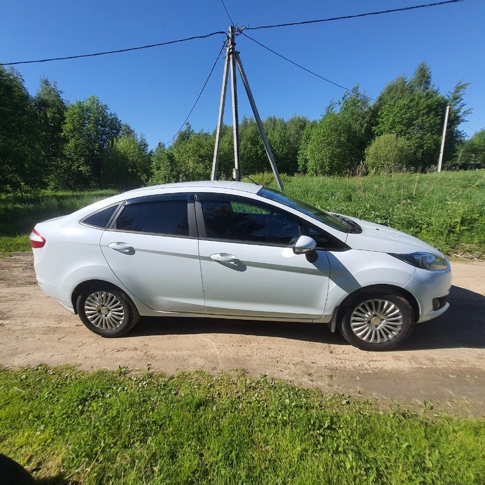 Ford Fiesta: фото владельца