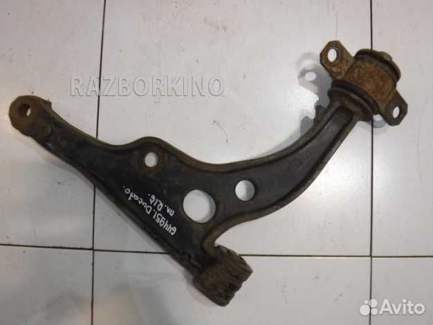 Рычаг передний левый Пежо