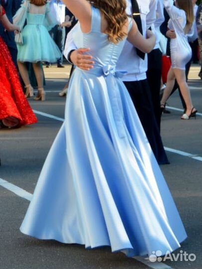 Платье на выпускной, 42 размер, голубое