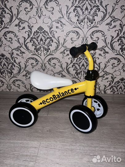 Беговел для малышей ecobalance