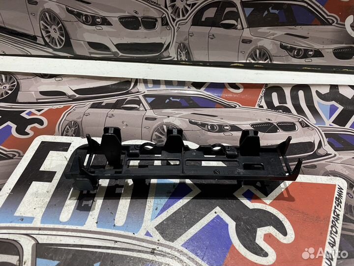 Кронштейн лямбда зонд BMW N52