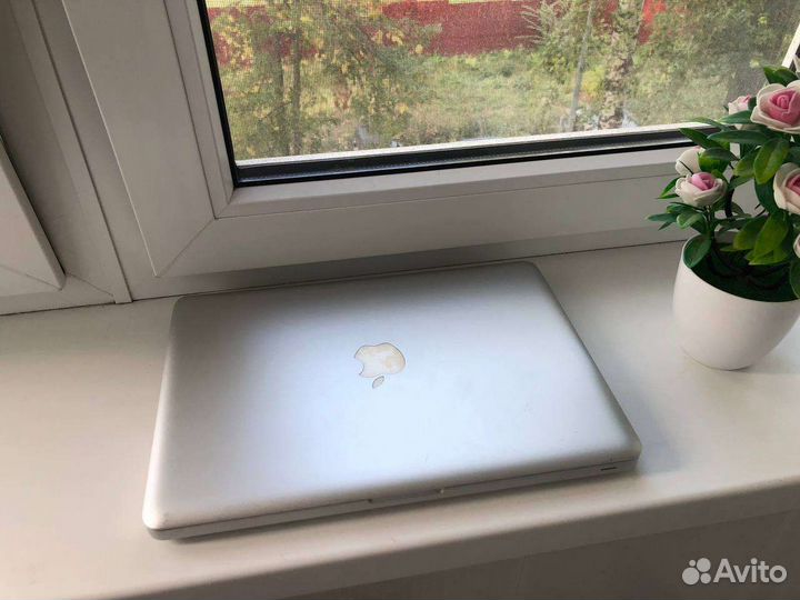 Apple MacBook Pro 13