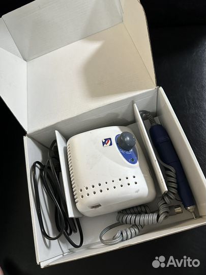 Аппарат для маникюра strong 210