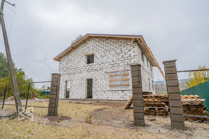 Дом 210 м² на участке 8 сот.