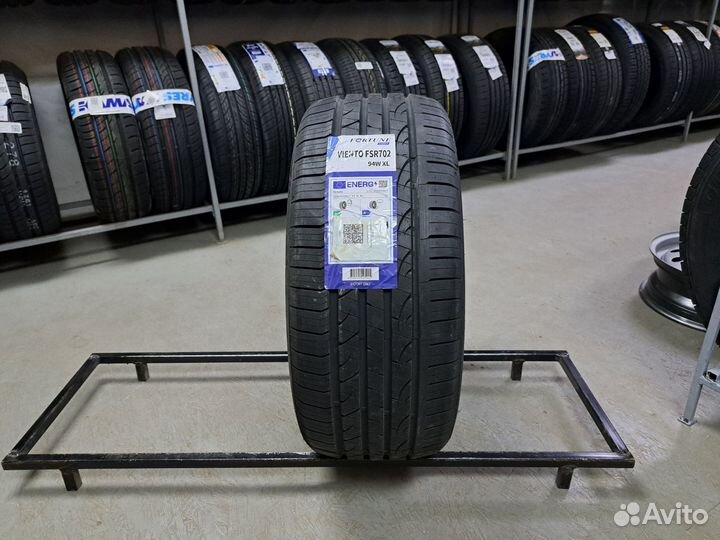 Fortune FSR702 235/45 R18