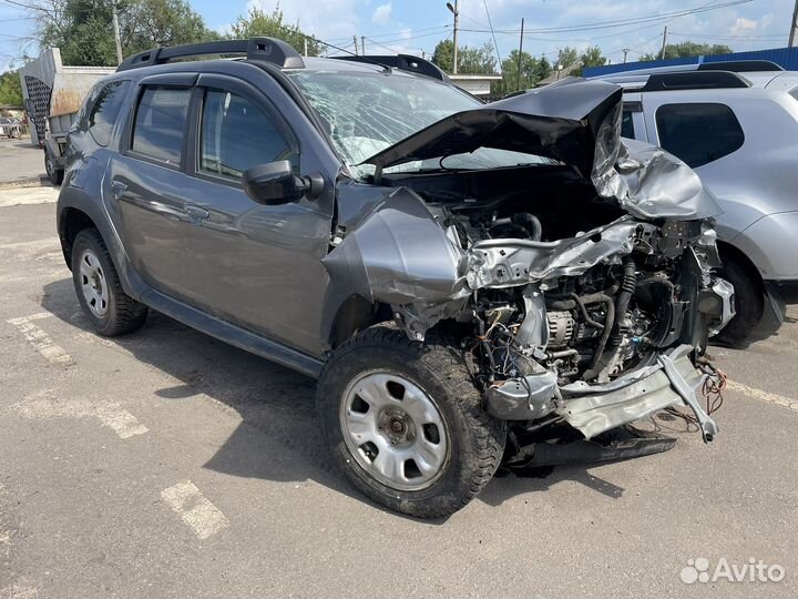 Renault Duster 1.5 МТ, 2020, битый, 47 000 км