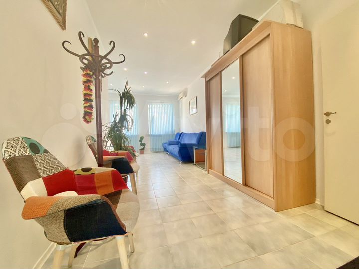 1-к. квартира, 55 м², 3/4 эт.