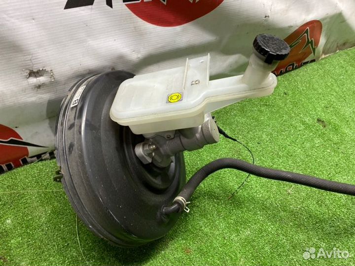 Главный тормозной цилиндр Nissan Juke YF15 HR15DE