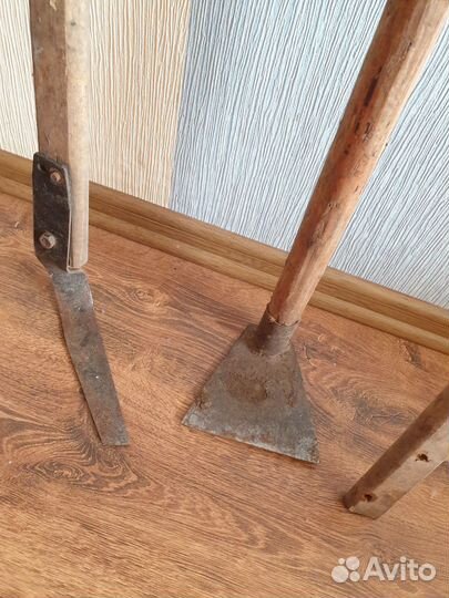 Плосокрез Фокина и тяпка