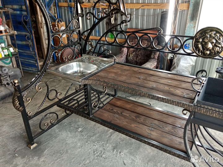 Кованый мангал