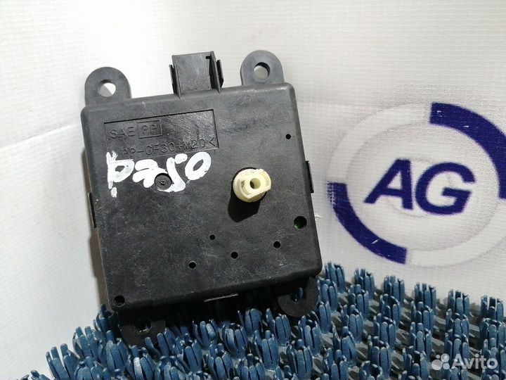 Сервопривод заслонок печки Nissan Murano