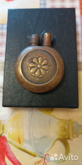 Бензиновая зажигалка