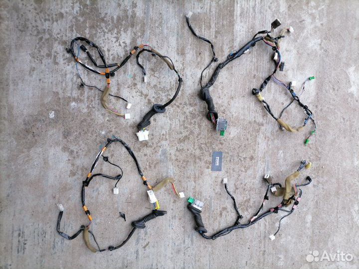 Проводка двери Suzuki Escudo Гранд Витара 3 Vitara