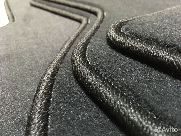 Автоковрики велюровые Премиум BMW X6 F16 черные