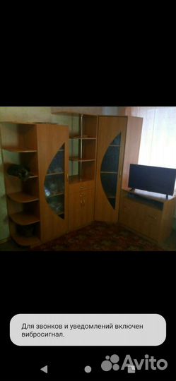 Стенка со шкафом в гостинную