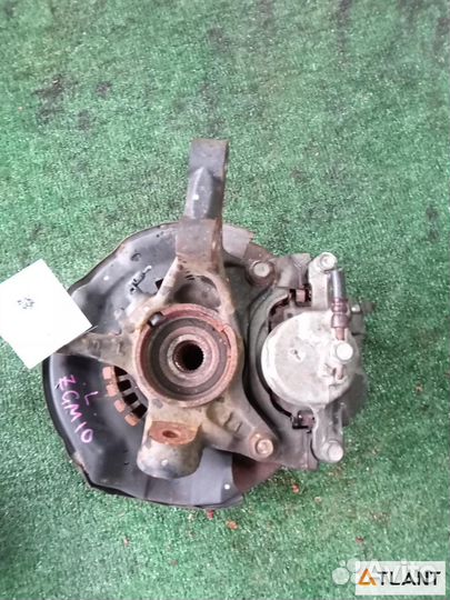 Ступица передняя левая toyota isis