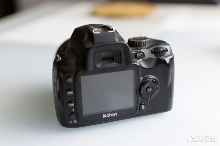 Nikon d60 body