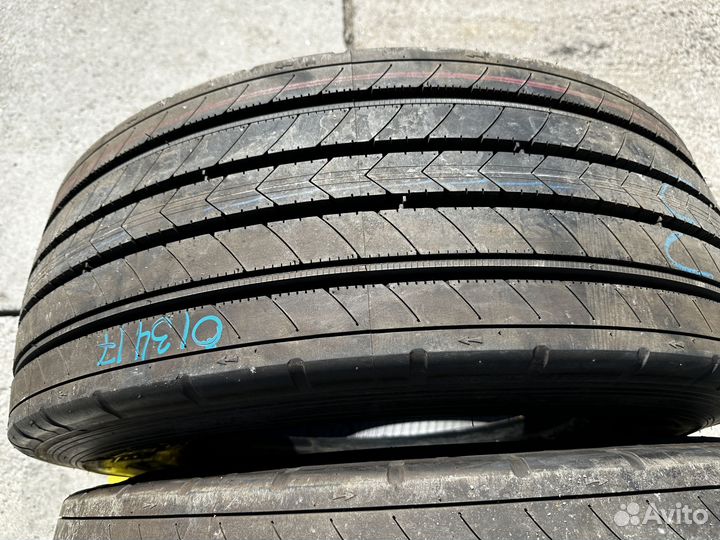 Грузовые шины 305/70/19.5 Bridgestone 0/3417