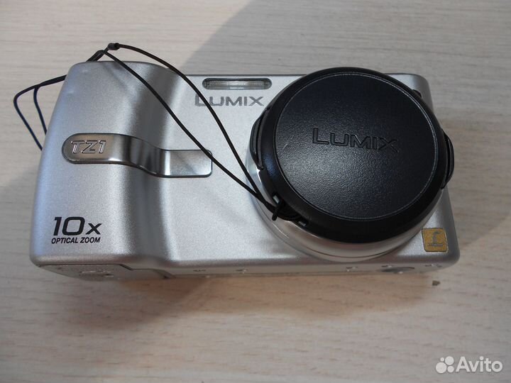 Panasonic Lumix DMC- TZ1