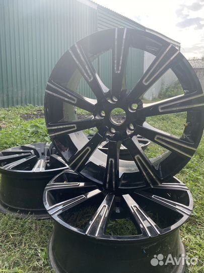 Диски на авто r19