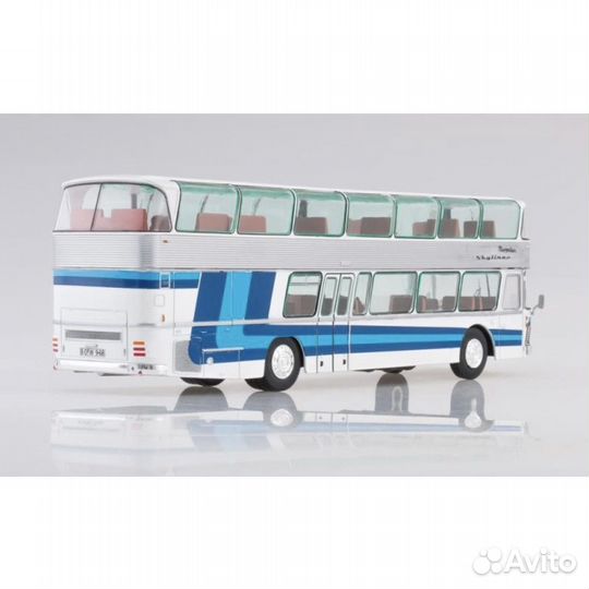 Модель автобуса Neoplan Skyliner NH 22L 1:43