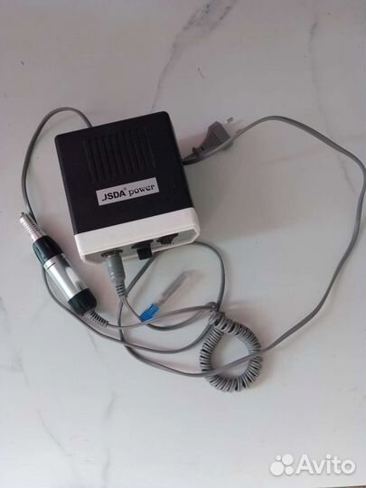 Машинка для аппаратного маникюра