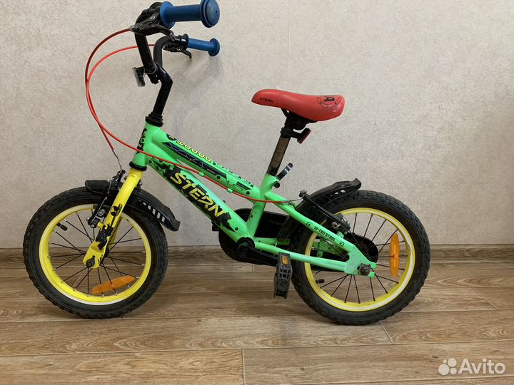 Детский велосипед с родительской ручкой