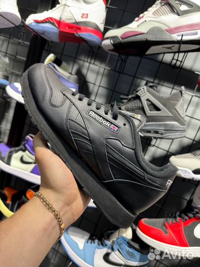 Кроссовки Reebok Classic Leather (Арт.20627)