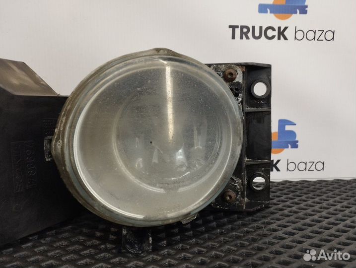 1786693 Фара противотуманная правая