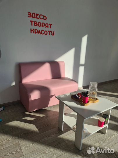 Аренда рабочего места бровиста визажиста, маникюр