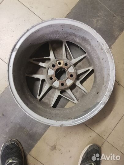 Литой диск r 16 volvo hydra 3516422