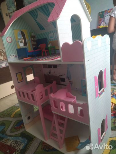 Кукольный домик для барби с мебелью