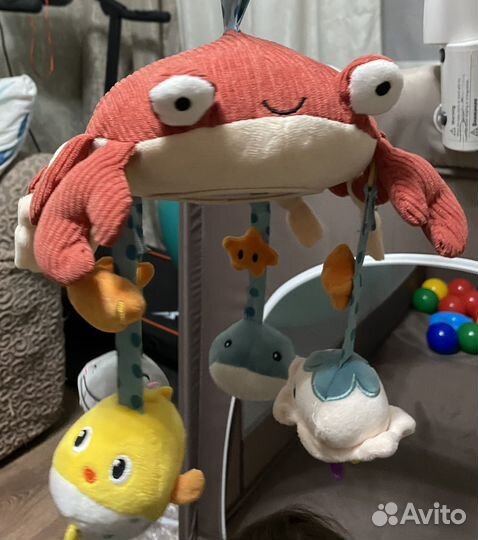 Мобиль на кроватку жираф