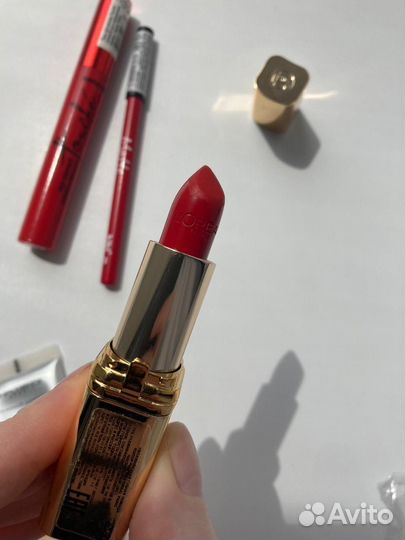 Maybelline помада и карандаш