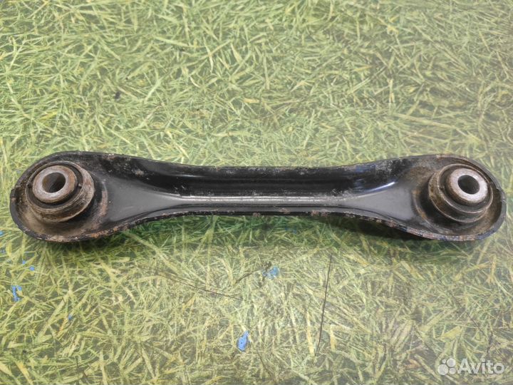 Рычаг задний поперечный задний Ford Focus